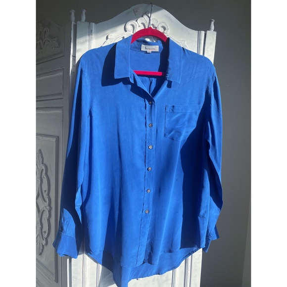 💙NWOT Vince Camuto 100%silk button down blue blouse - Picture 9 of 13